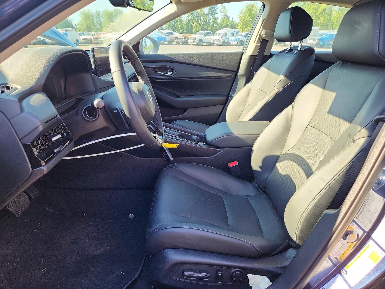 2025 Honda Accord Hybrid Exl - Image 7