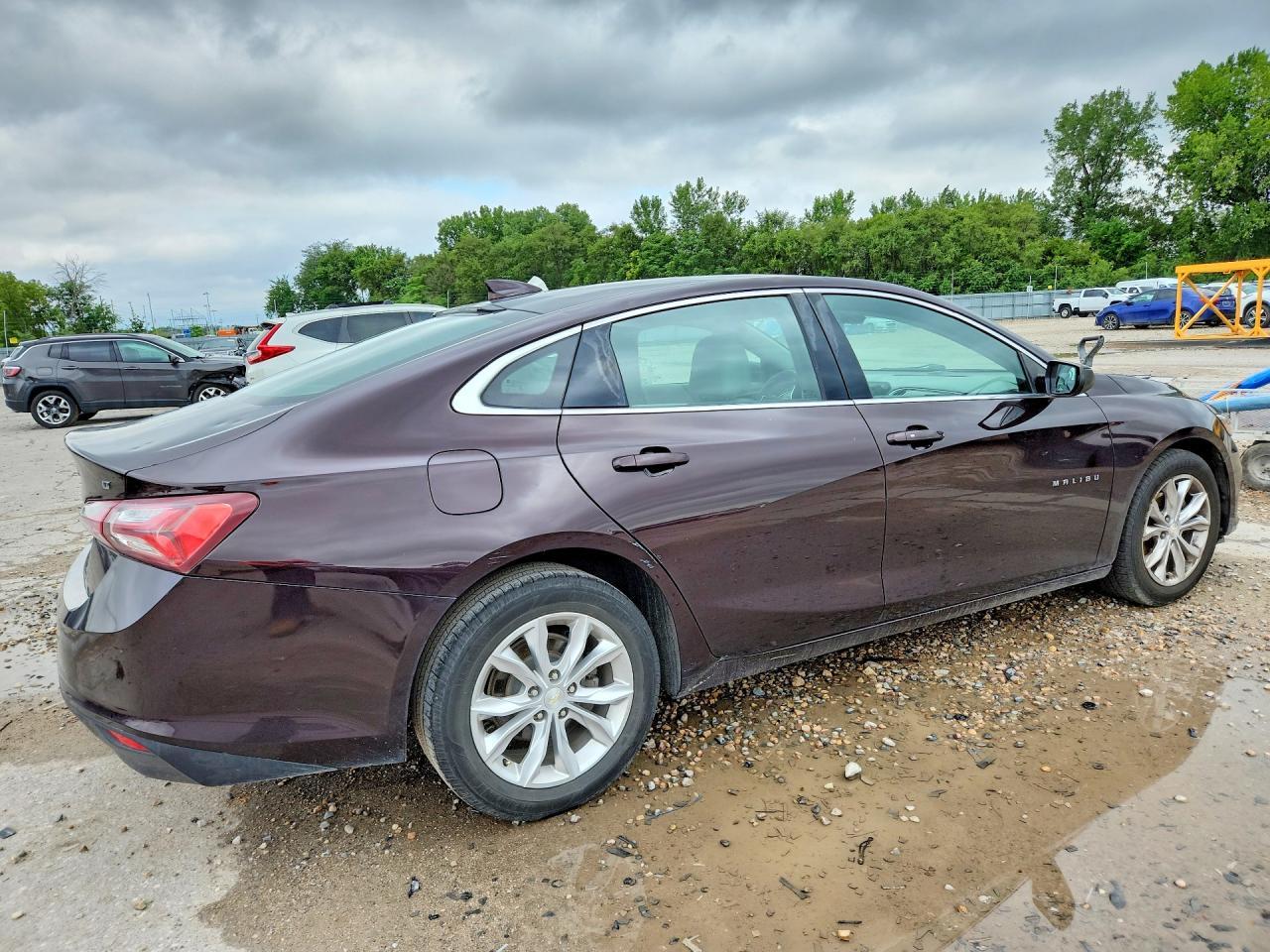 2020 Chevrolet Malibu Lt - Image 3