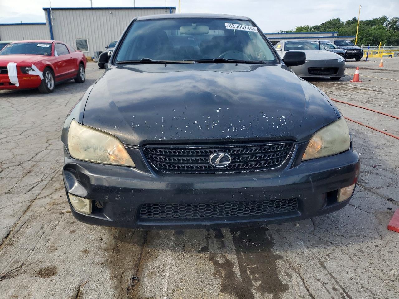2002 Lexus Is 300 Base - Image 5