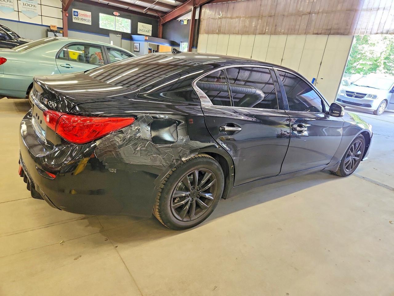 2015 Infiniti Q50 Premium - Фото 3