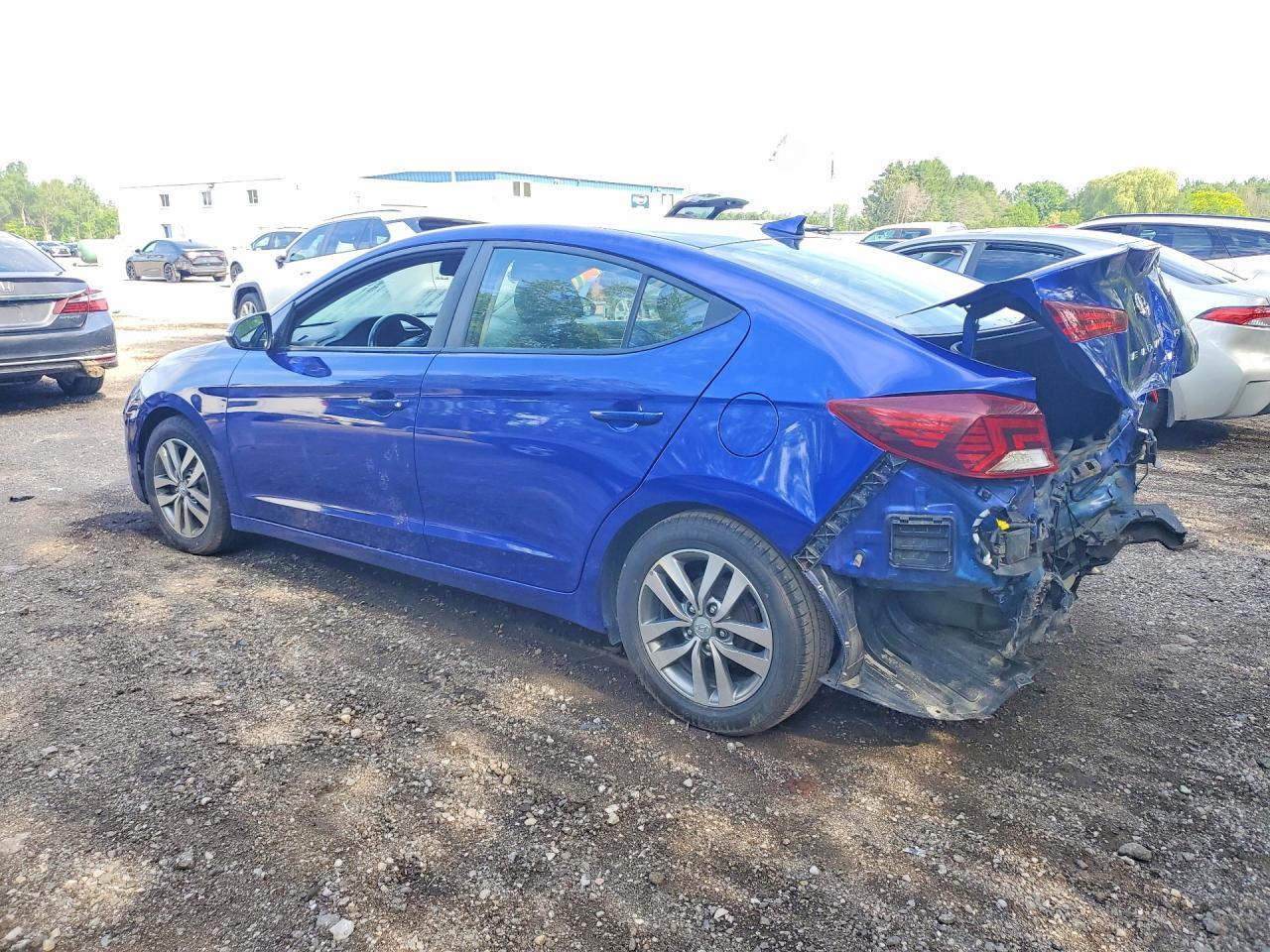 2019 Hyundai Elantra - Image 2