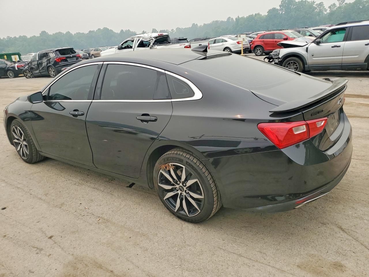 2024 Chevrolet Malibu Rs - Image 2