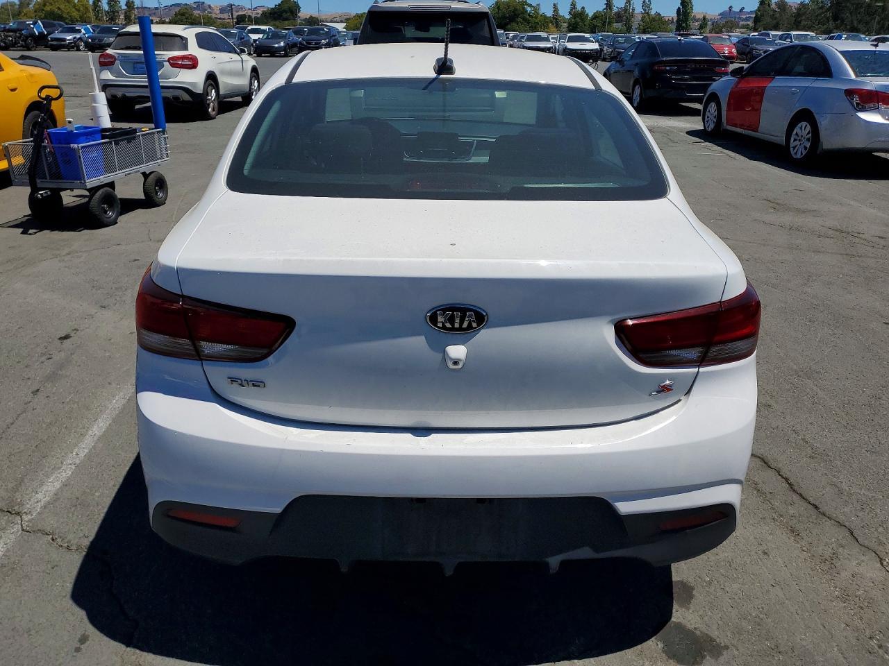 2018 Kia Rio S - Фото 6