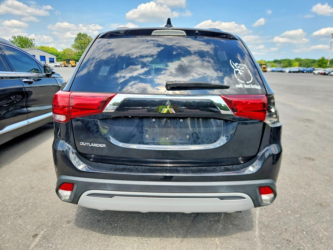 2020 Mitsubishi Outlander Es - Image 6