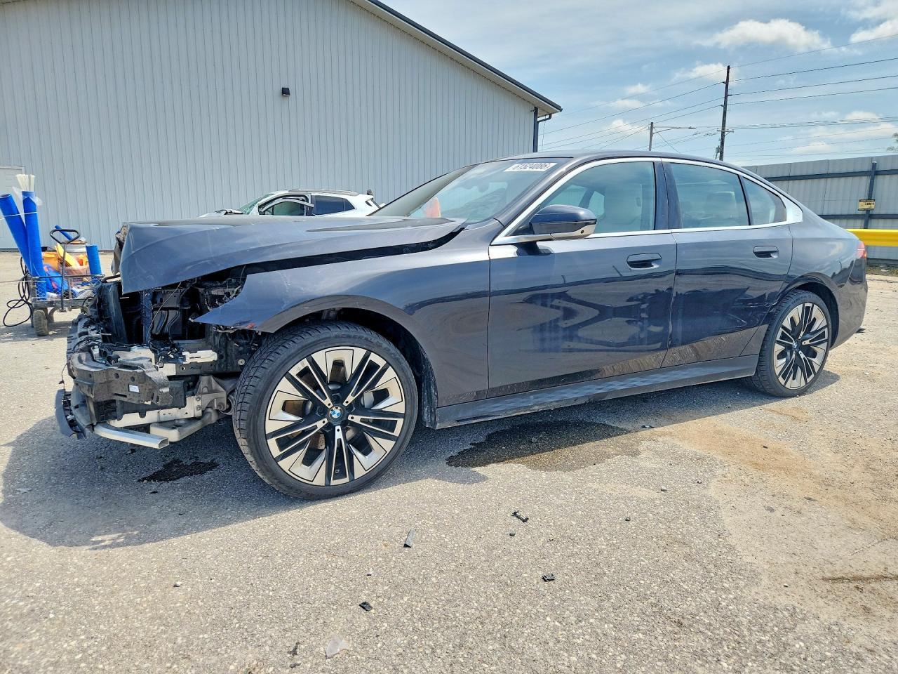 2024 BMW 530 Xi