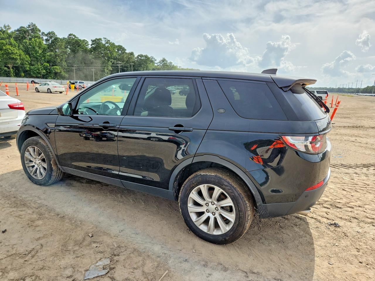 2019 Land Rover Discovery Sport Se - Image 2