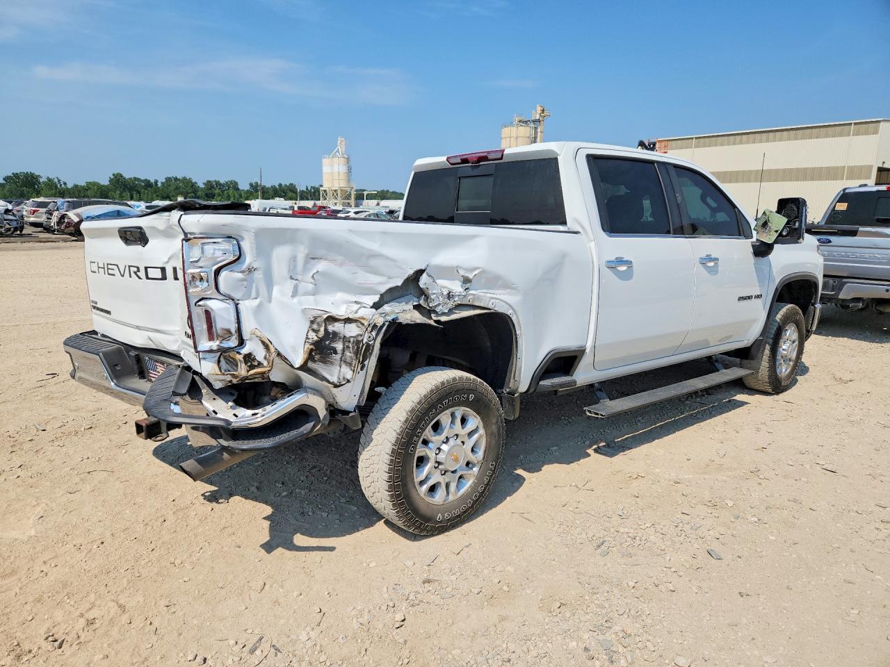 2024 Chevrolet Silverado K2500 Heavy Duty Ltz - Image 3