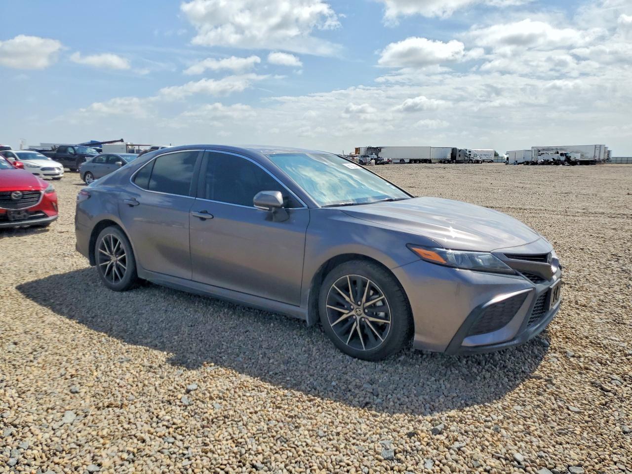 2023 Toyota Camry Se - Фото 4