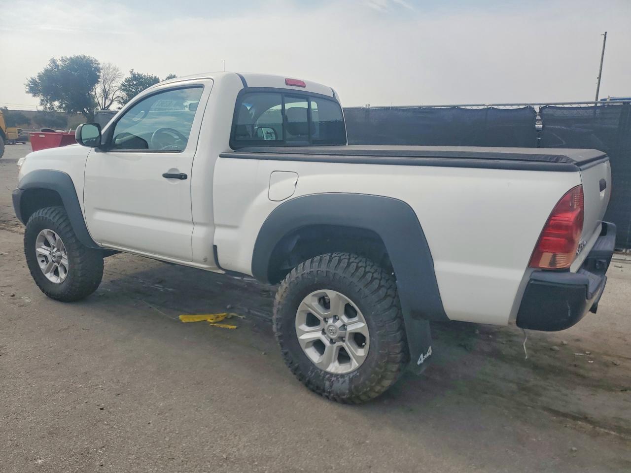 2013 Toyota Tacoma Base - Фото 2