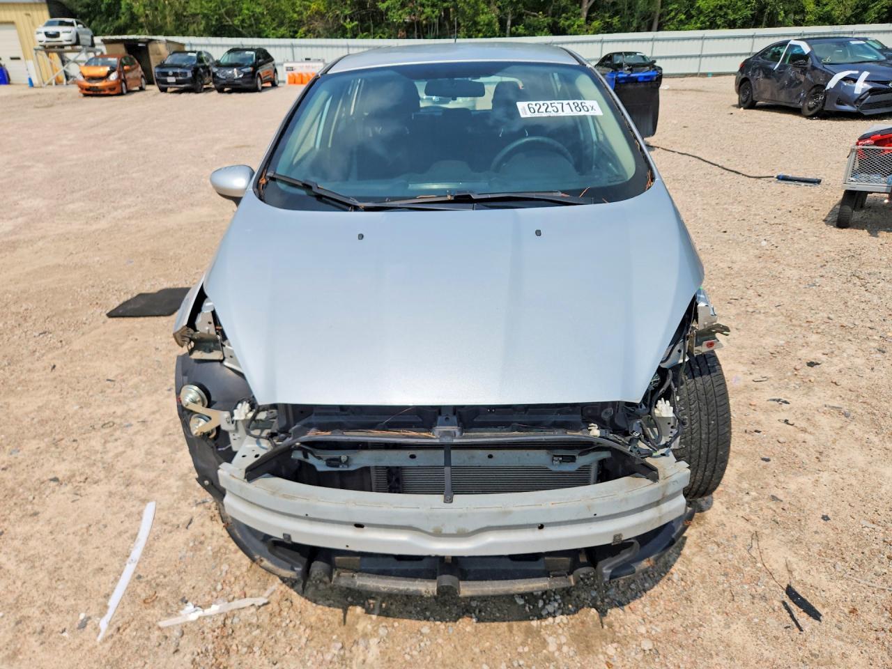 2017 Ford Fiesta Se - Image 5