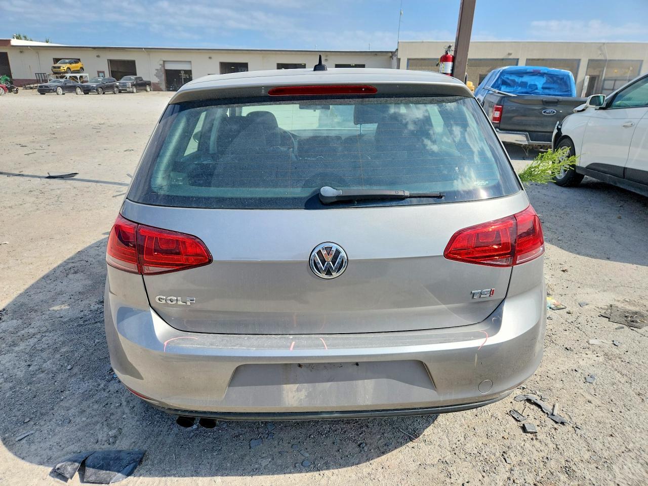 2015 Volkswagen Golf - Image 6