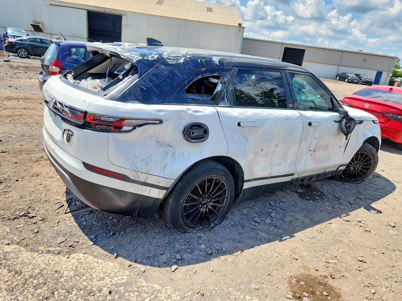 2019 Land Rover Range Rover Velar - Image 3