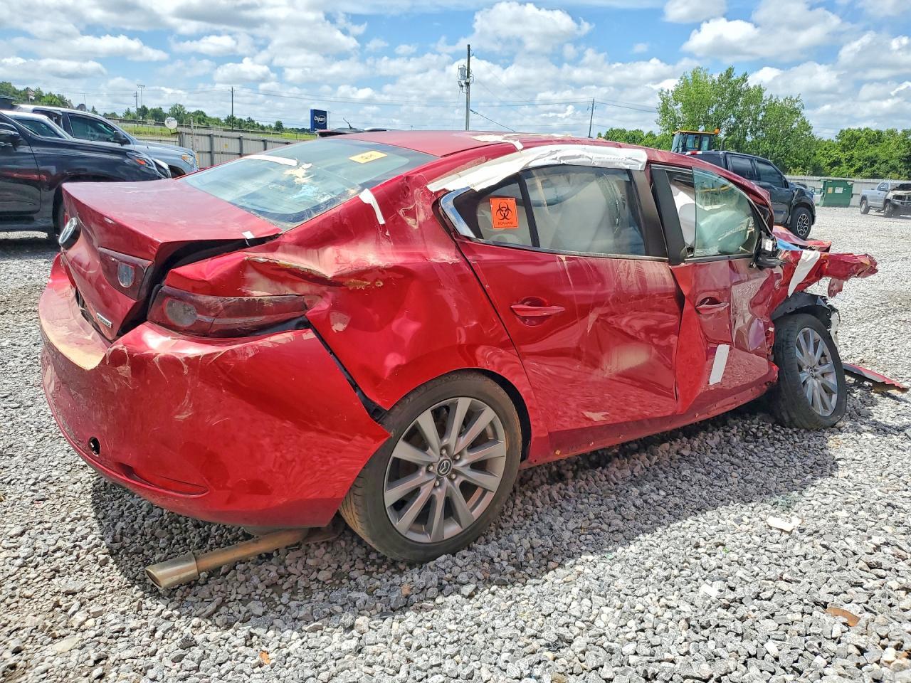2019 Mazda 3 Preferred Plus - Image 3