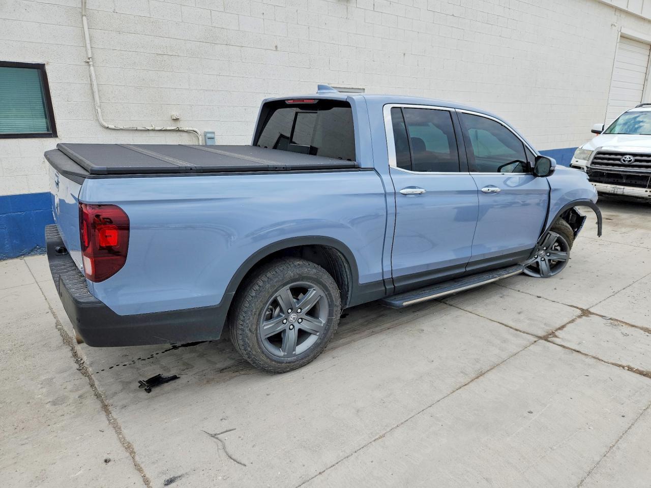 2023 Honda Ridgeline Rtl-E - Image 3