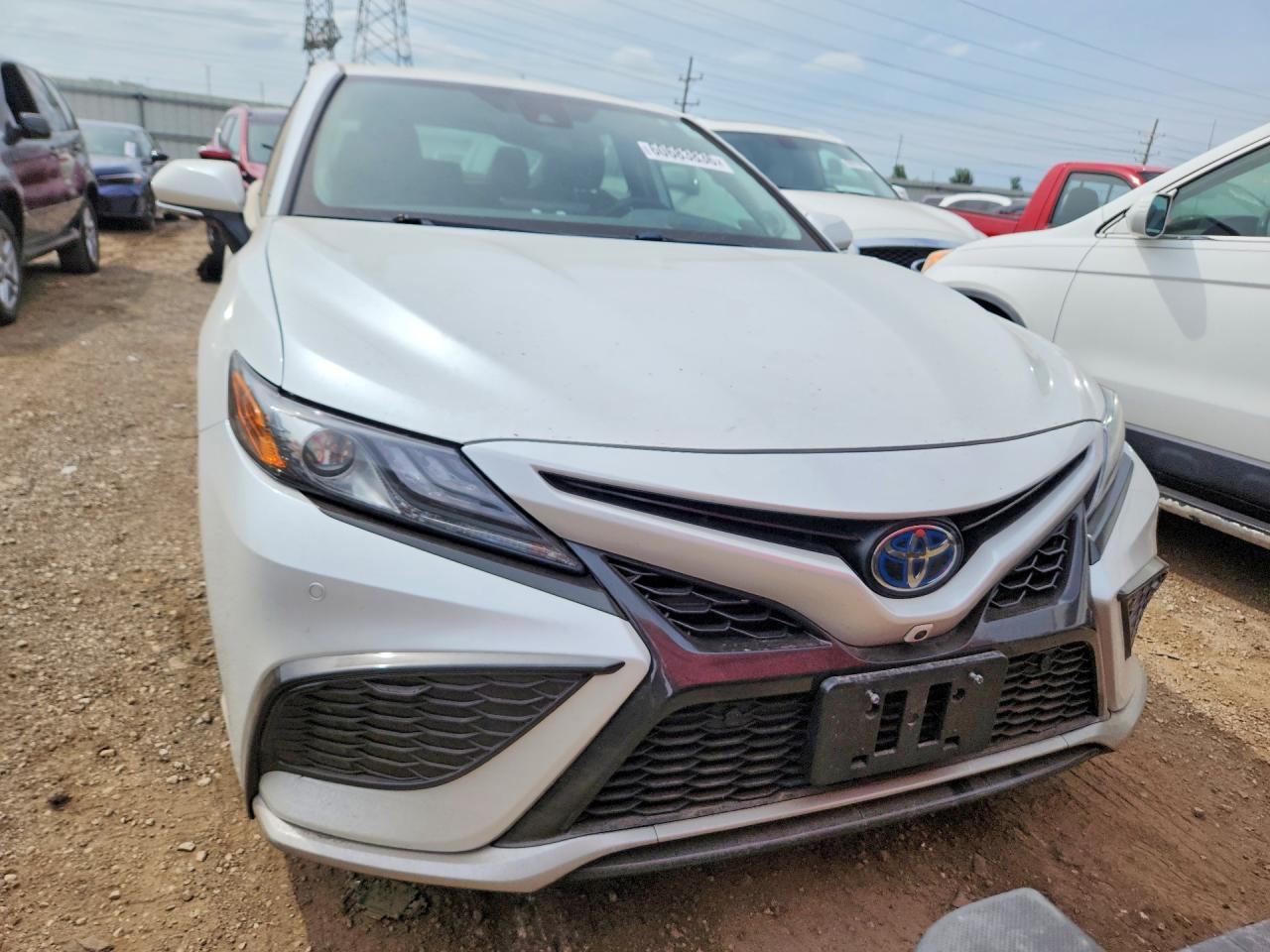 2022 Toyota Camry Xse - Фото 5