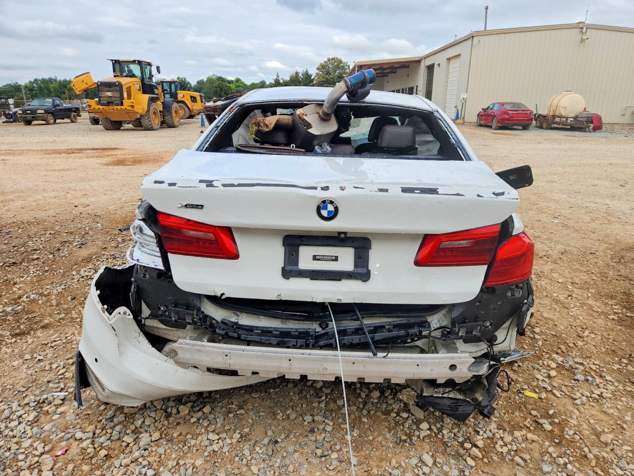 2017 BMW 540 Xi - Image 6