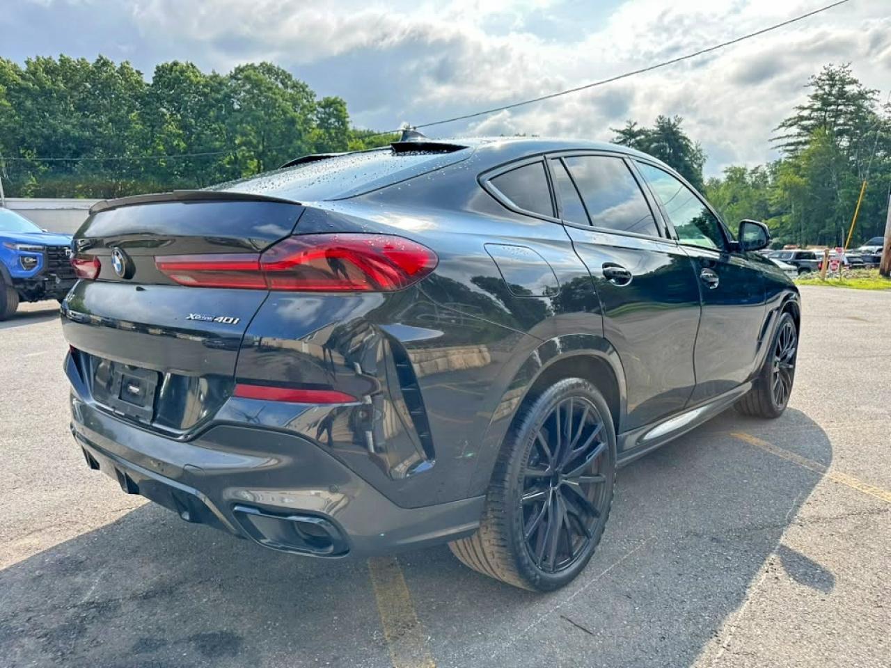 2022 BMW X6 xDrive40I - Фото 3