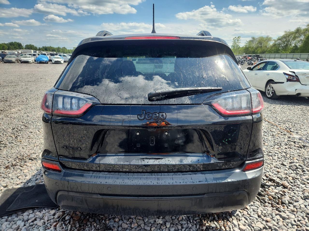 2023 Jeep Cherokee Altitude Lux - Image 6