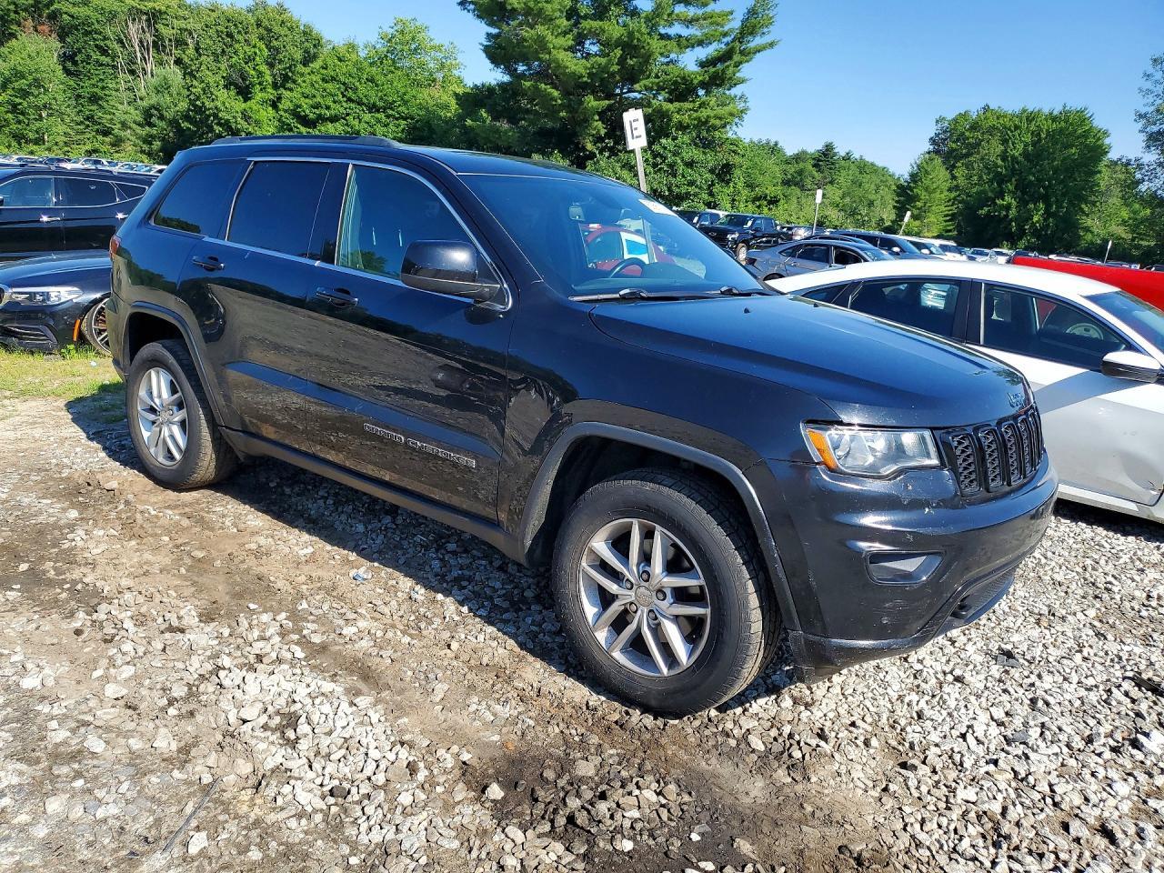 2019 Jeep Grand Cherokee Laredo - Фото 4