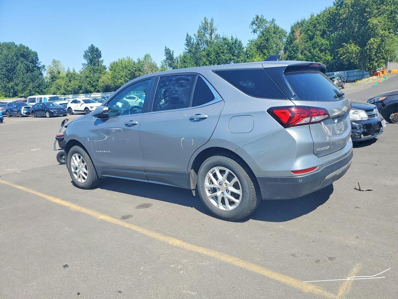 2023 Chevrolet Equinox Lt - Фото 2