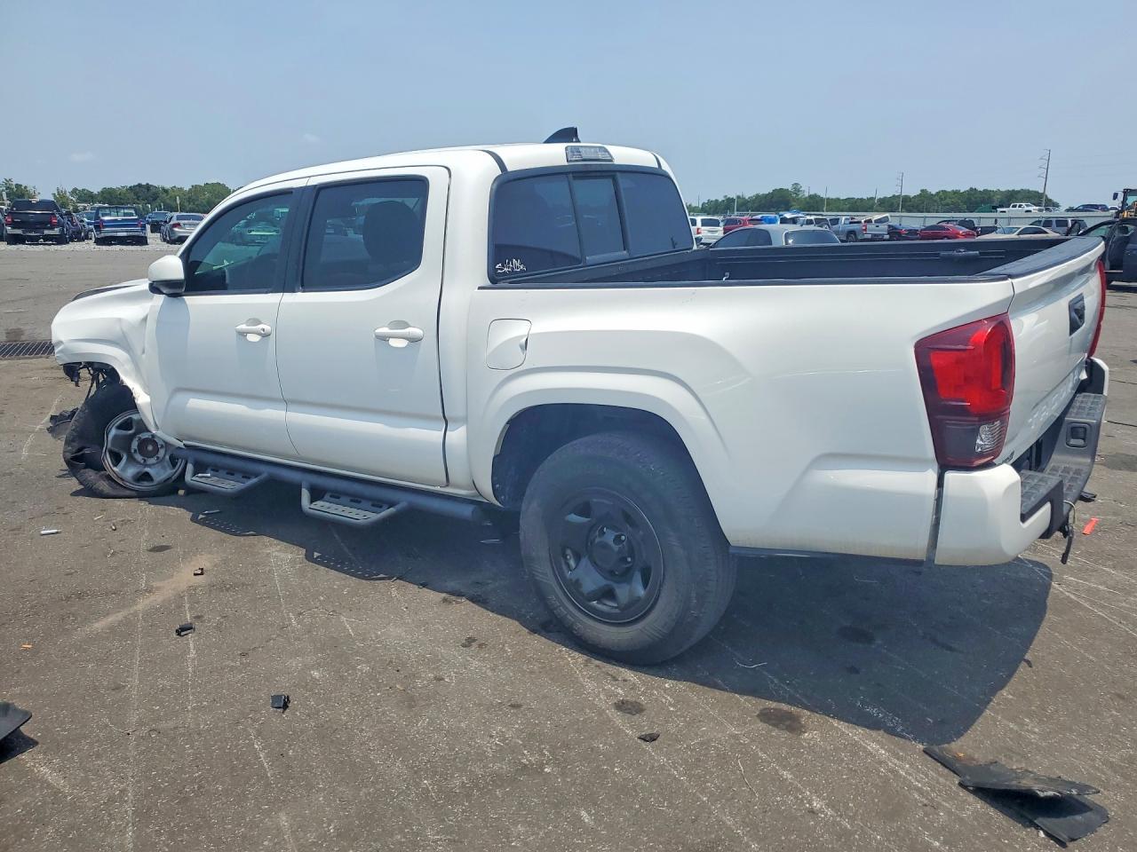 2021 Toyota Tacoma Sr - Фото 2