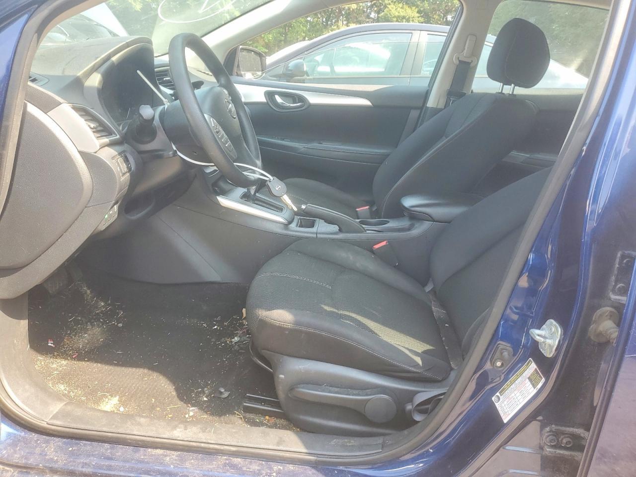 2016 Nissan Sentra S - Image 7