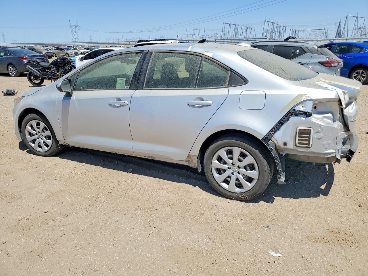 2022 Toyota Corolla Le - Фото 2