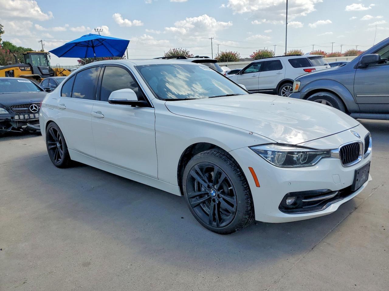 2017 BMW 328 D - Image 4