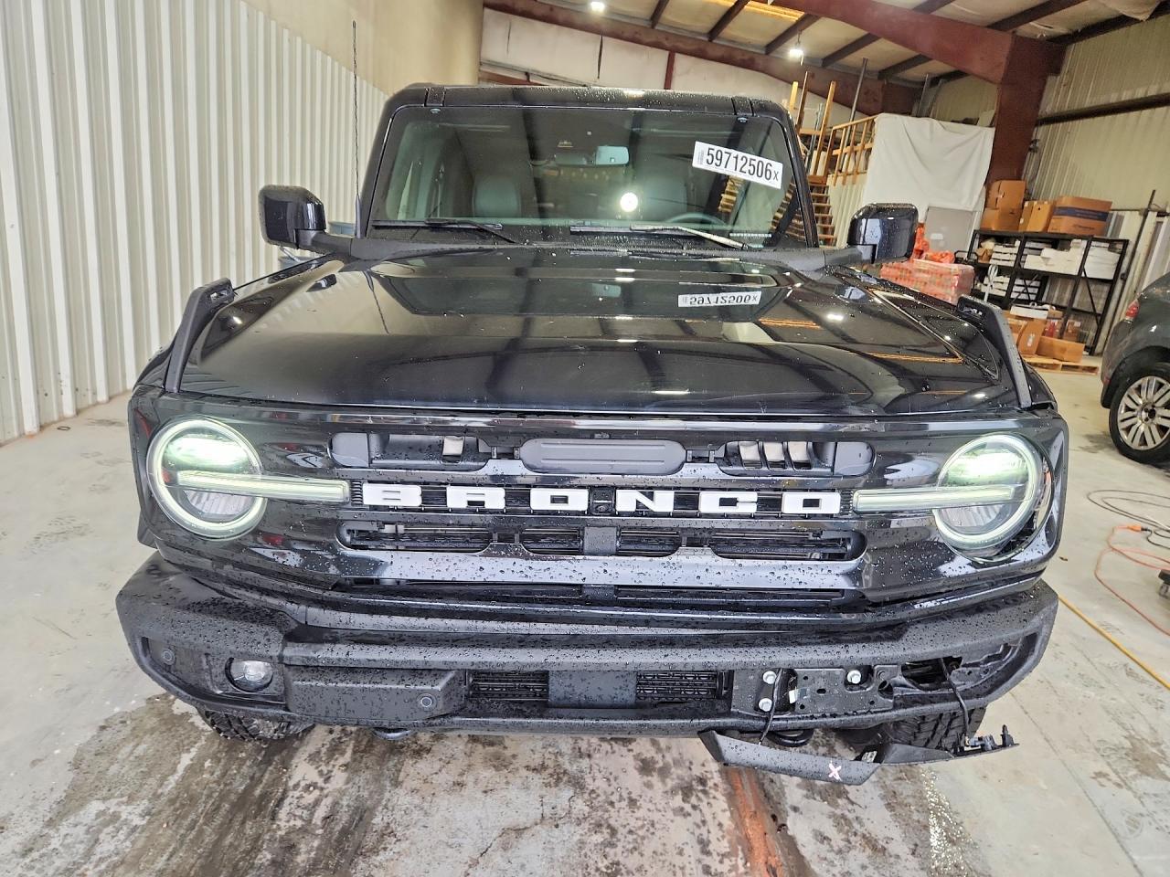2026 Ford Bronco Outer Banks - Image 5