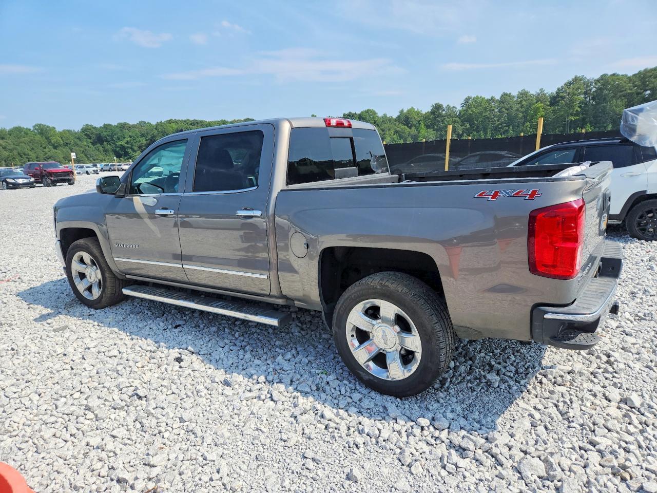 2017 Chevrolet Silverado K1500 Ltz - Image 2