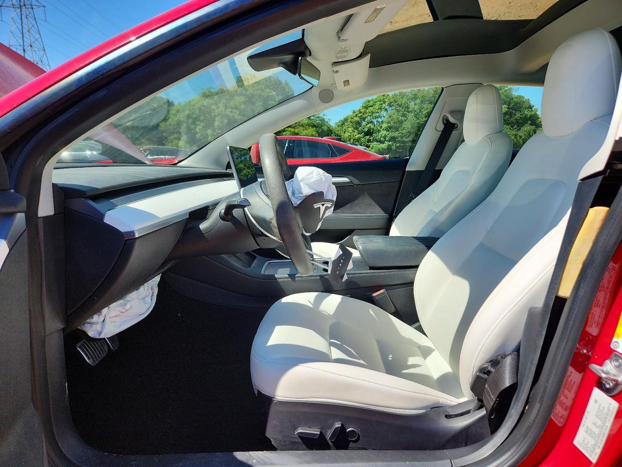 2022 Tesla Model 3 - Image 7
