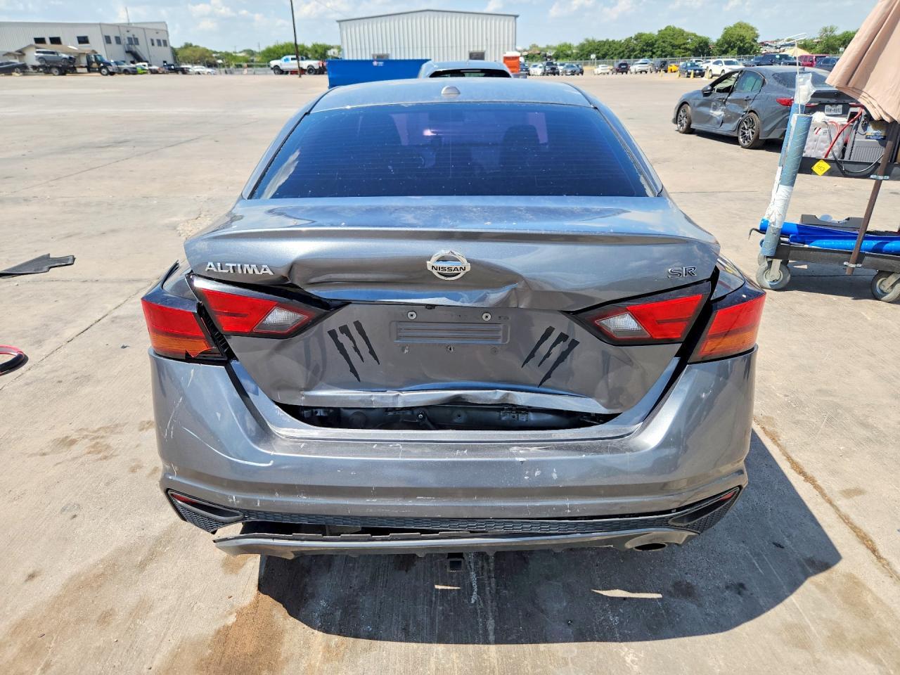 2019 Nissan Altima Sr - Фото 6