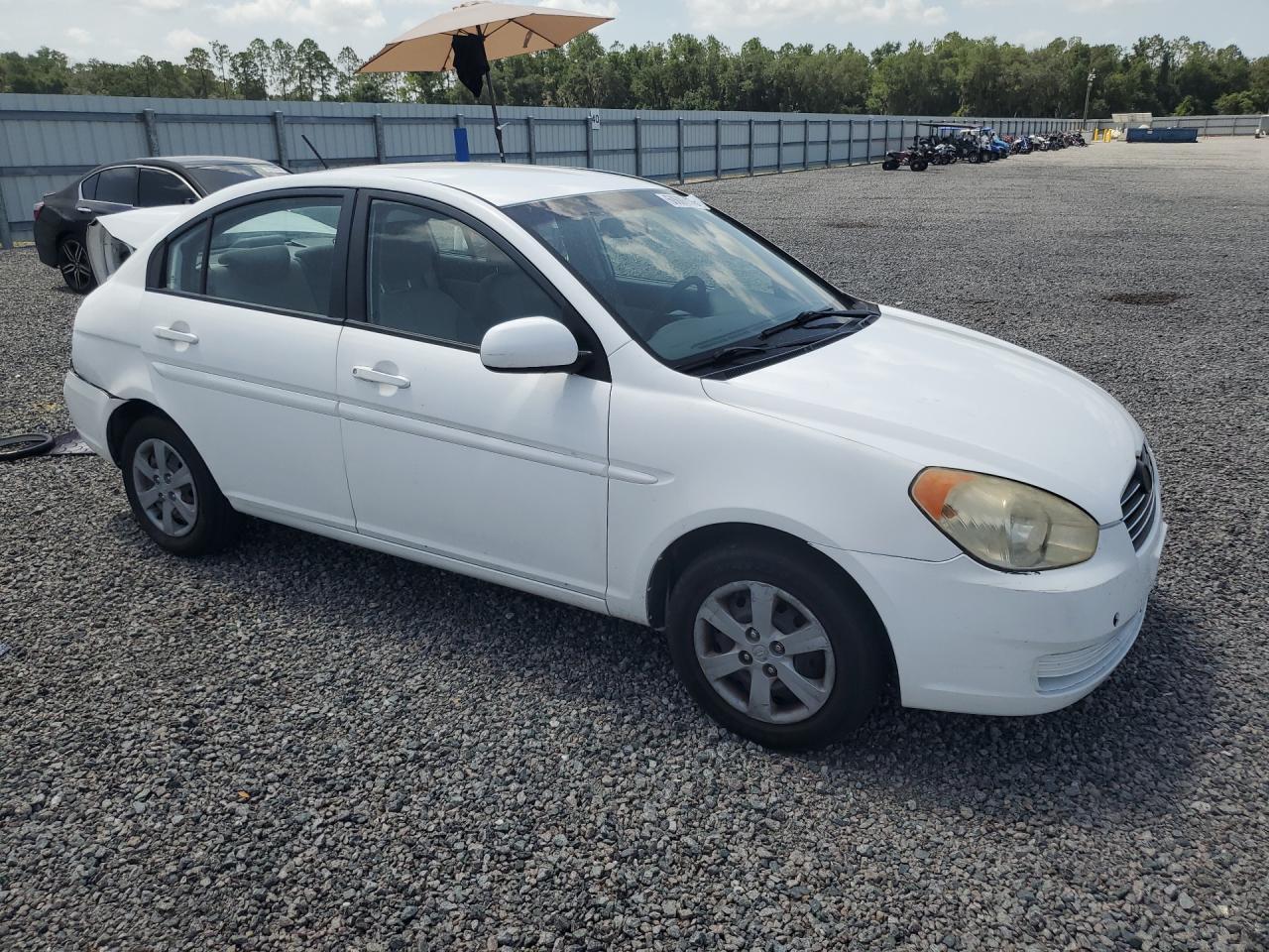 2010 Hyundai Accent Gls - Фото 4