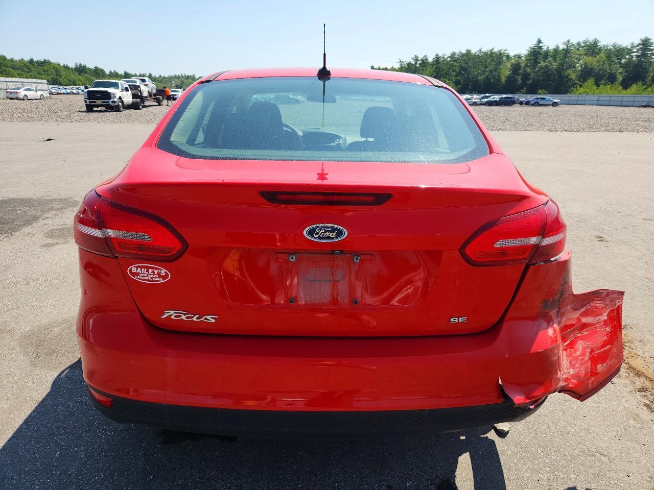 2017 Ford Focus Se - Фото 6