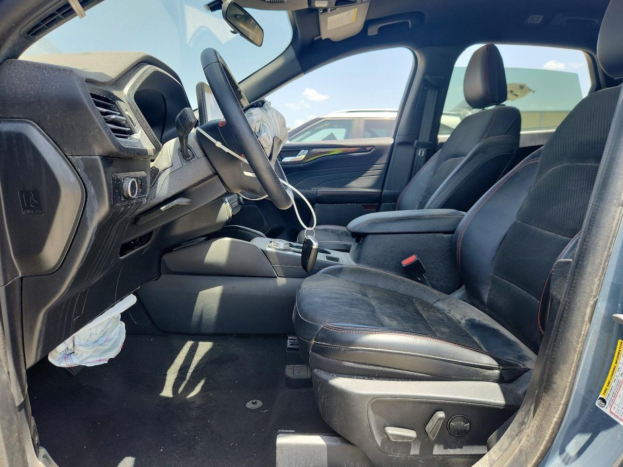 2025 Ford Escape St Line - Фото 7