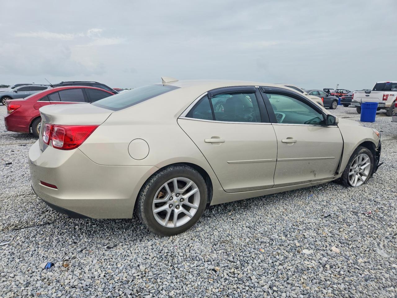 2015 Chevrolet Malibu 1Lt - Image 3
