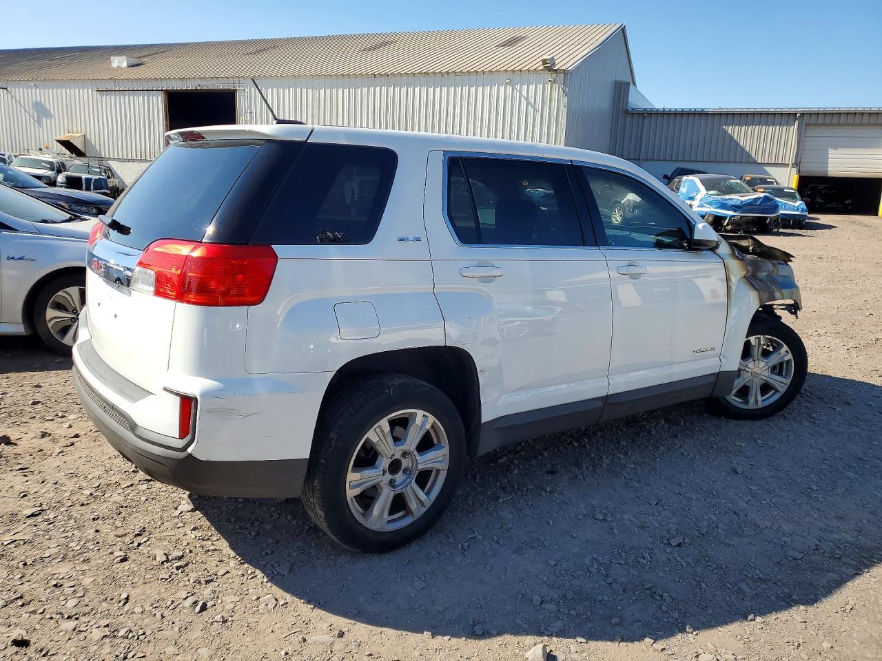 2017 GMC Terrain Sle - Image 3