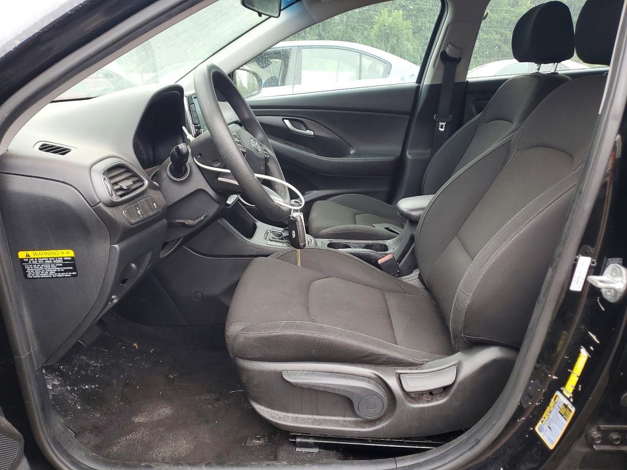 2019 Hyundai Elantra Gt Base - Image 7