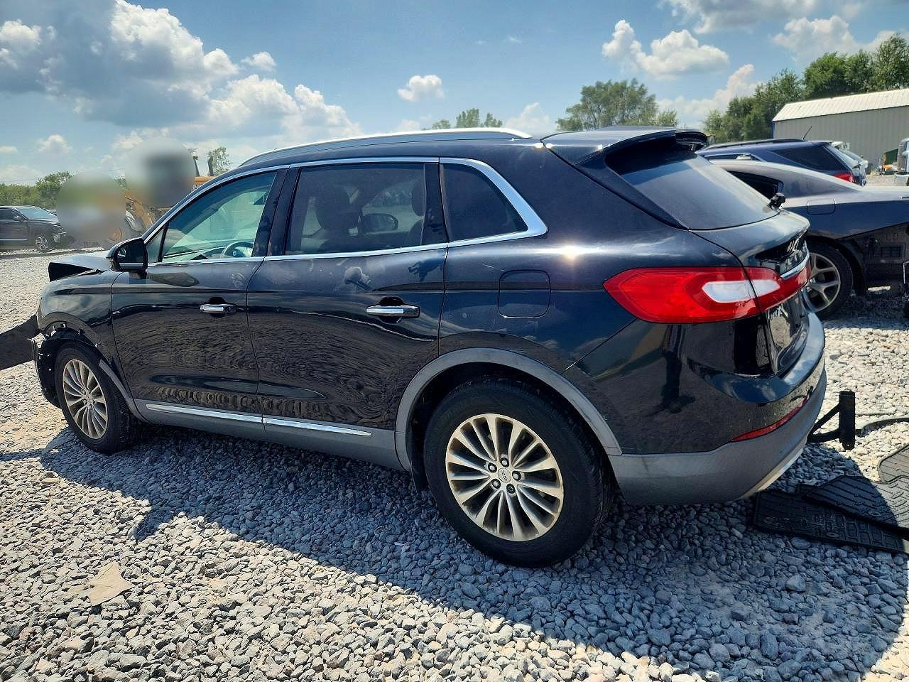 2016 Lincoln Mkx - Image 2