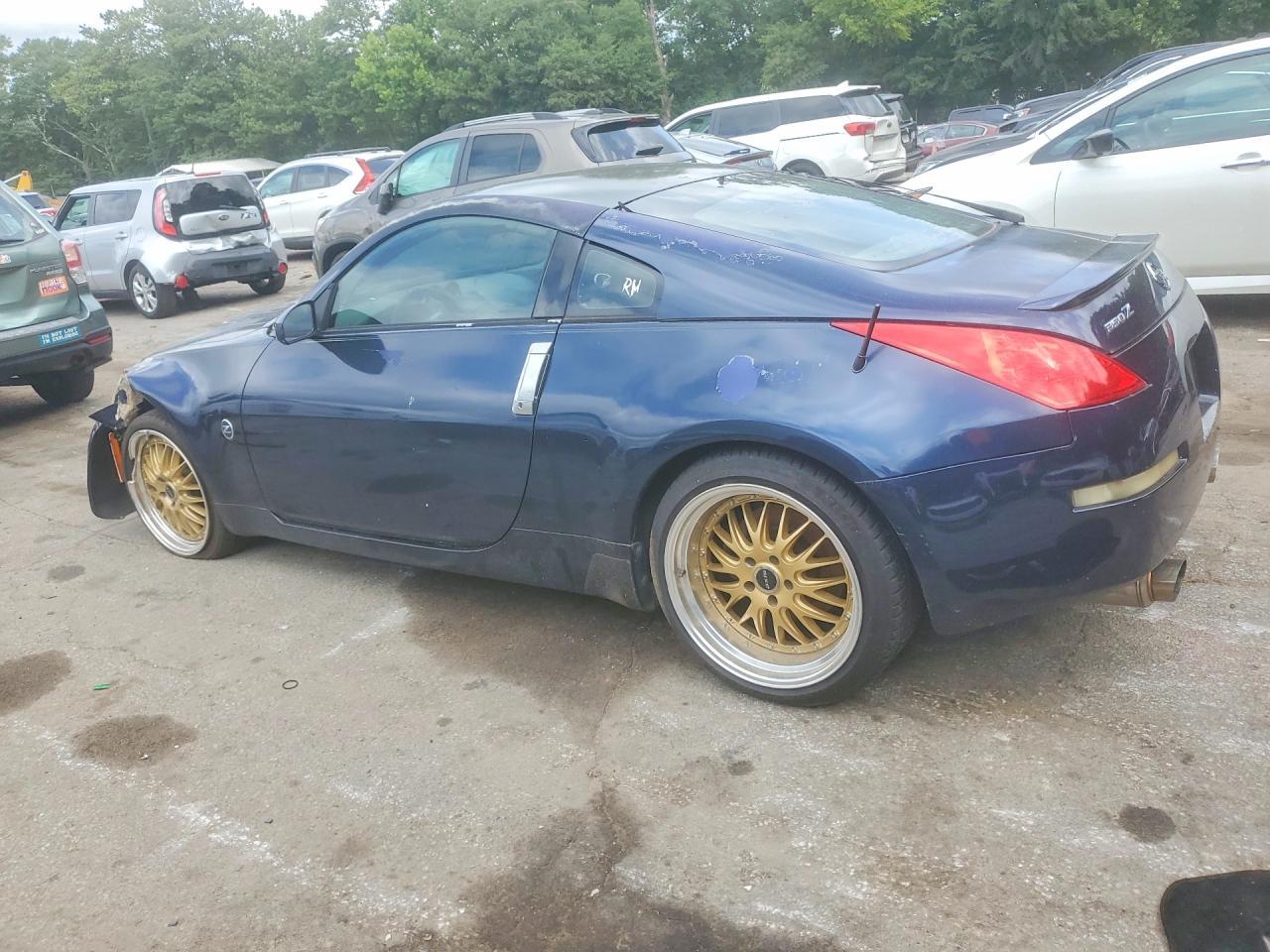 2007 Nissan 350Z Coupe - Image 2