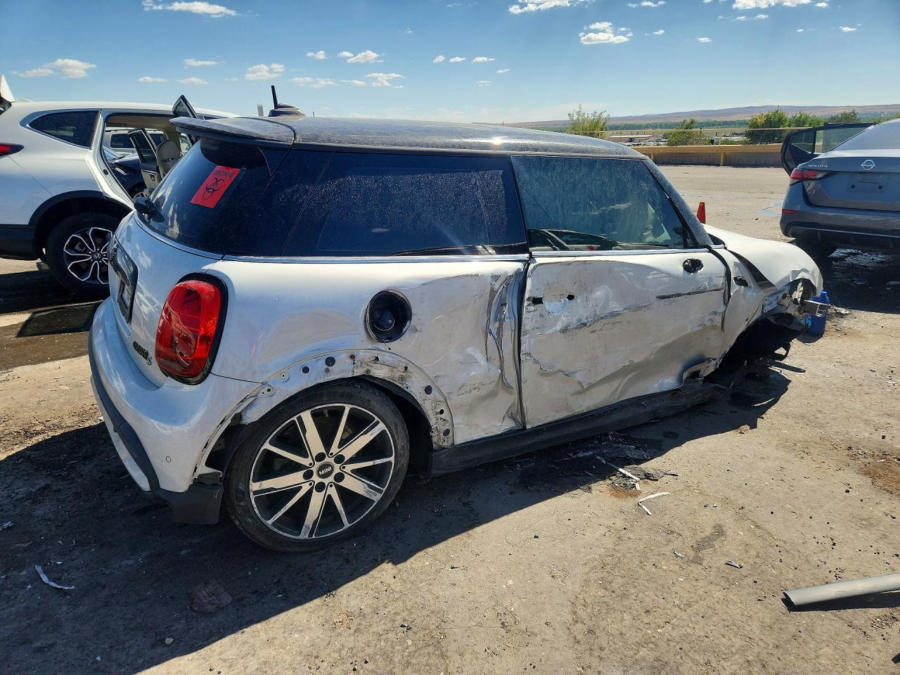 2022 Mini Cooper S - Фото 3