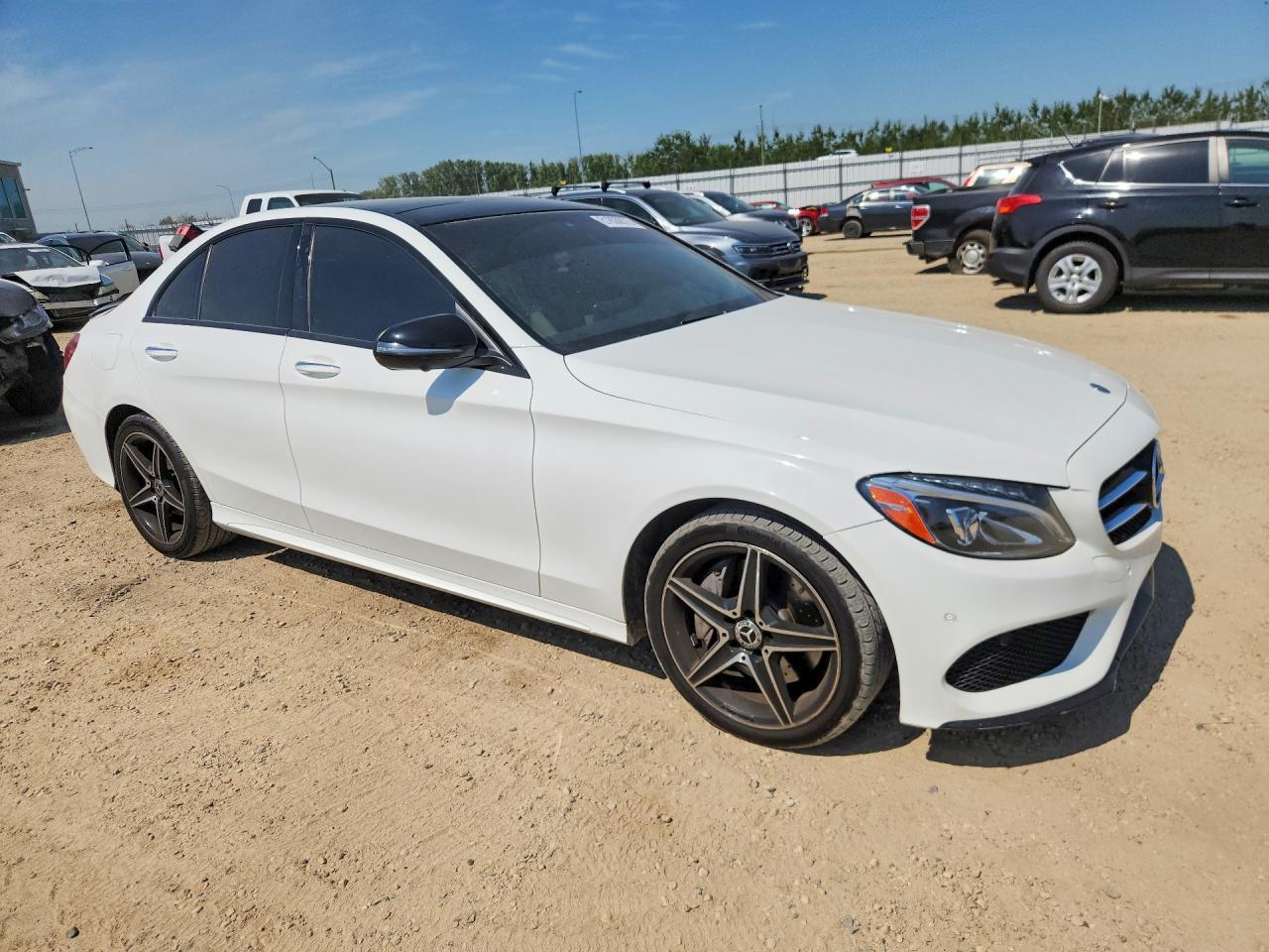 2018 Mercedes-Benz C 300 4Matic - Image 4