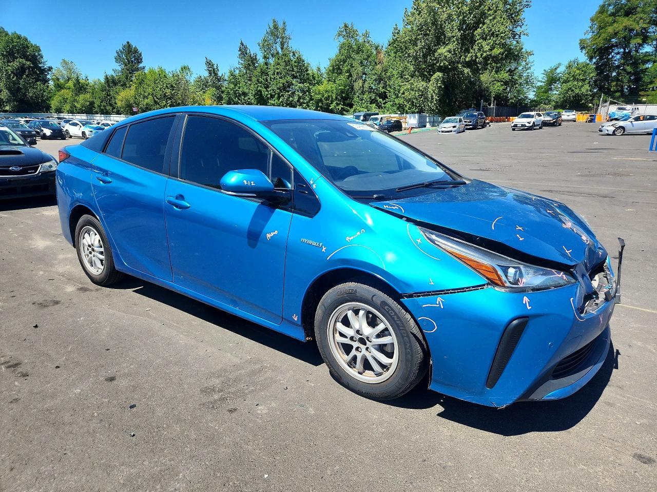 2020 Toyota Prius Le - Фото 4