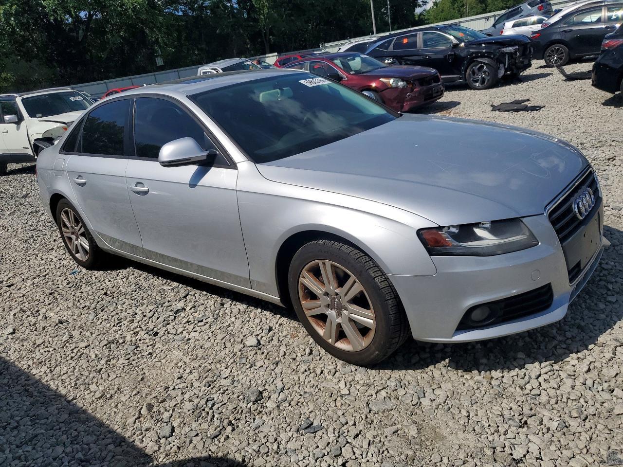 2009 Audi A4 Premium Plus - Image 4