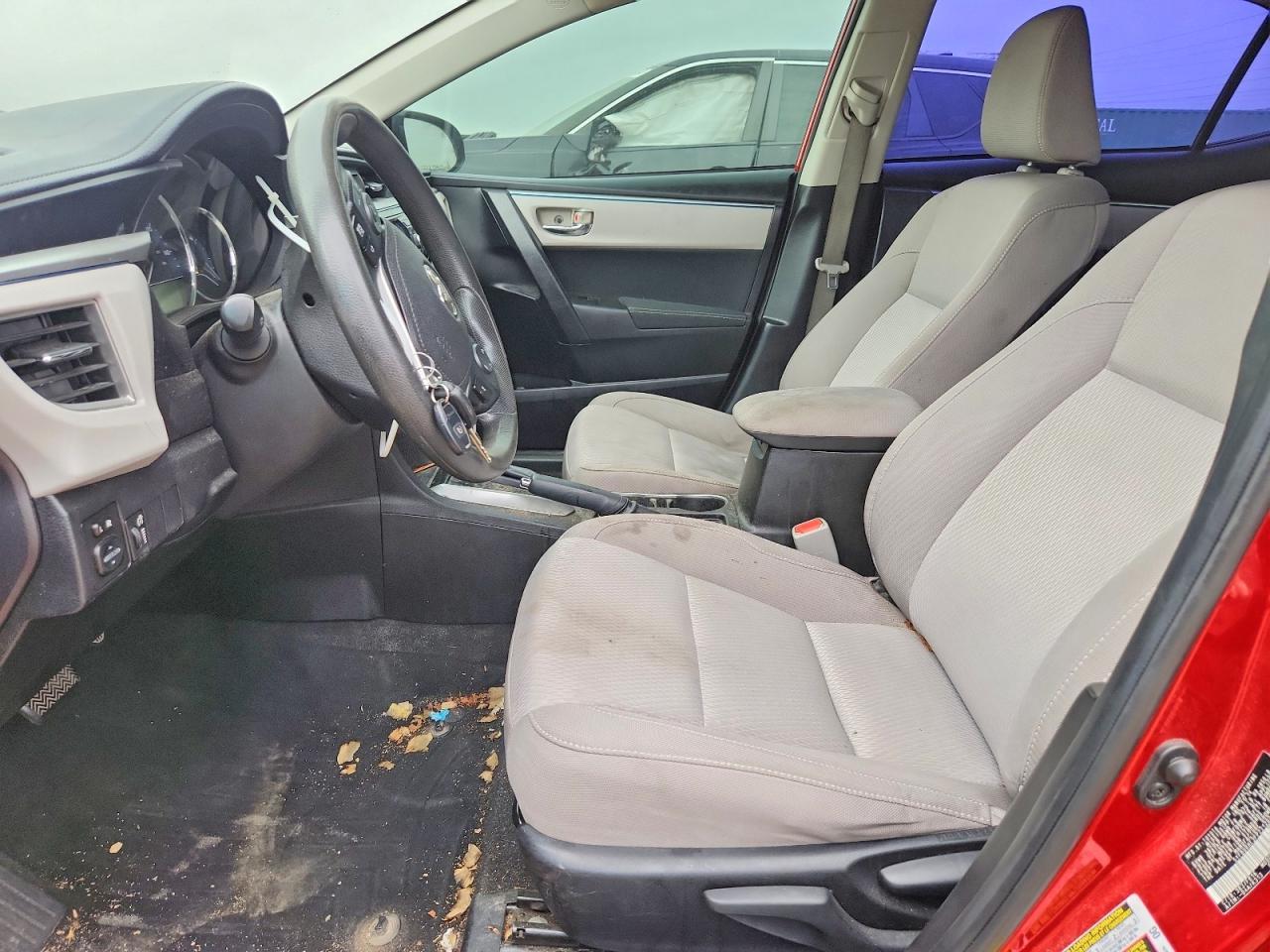 2015 Toyota Corolla Le - Фото 7