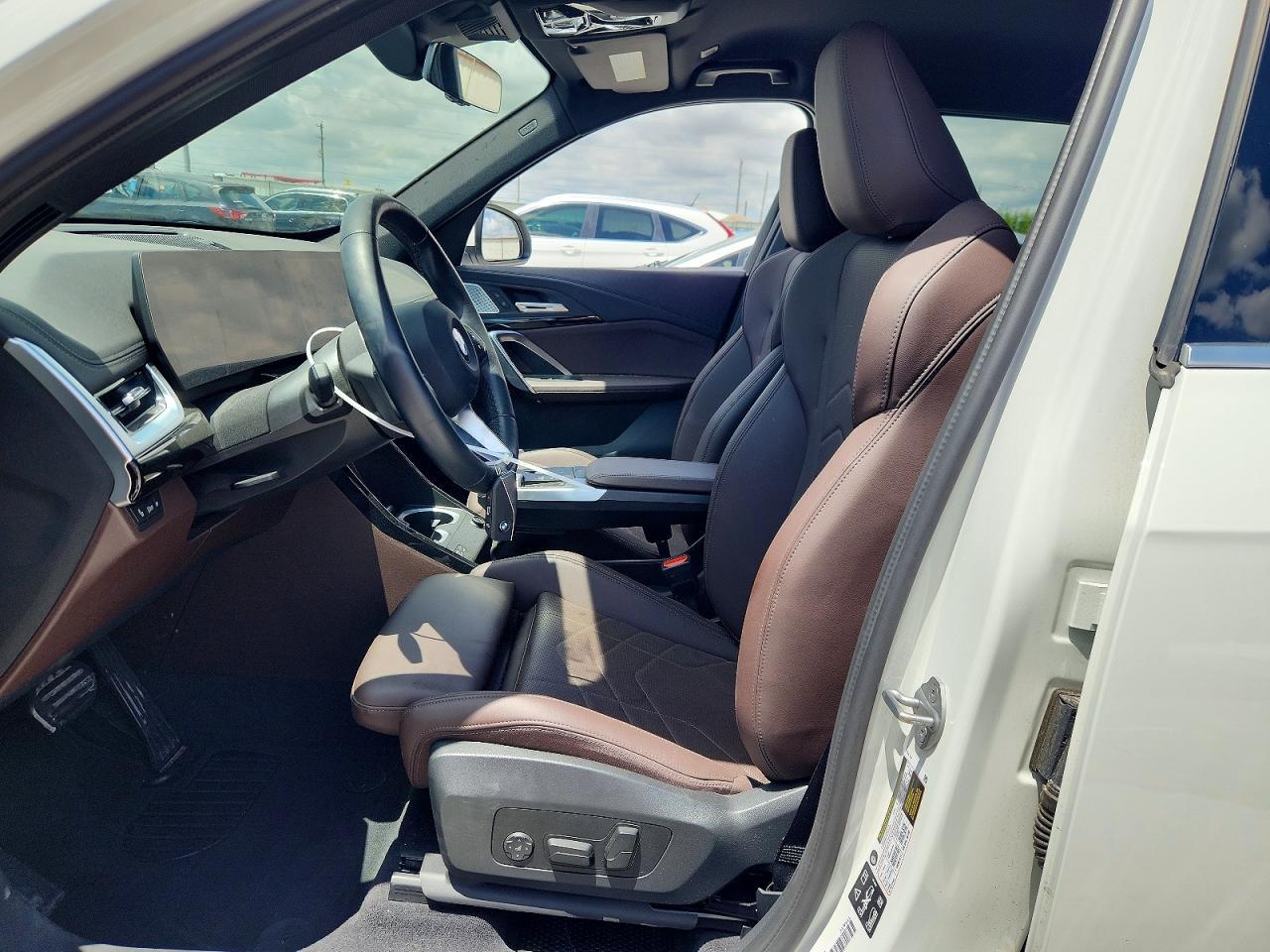 2025 BMW X1 xDrive28I - Фото 7