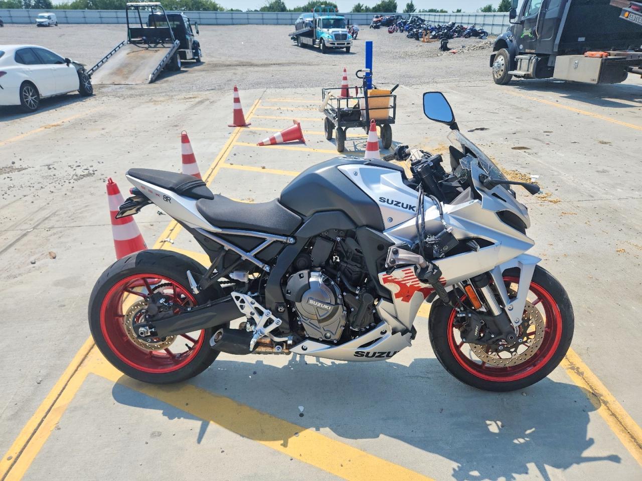 2024 Suzuki Gsx800 F