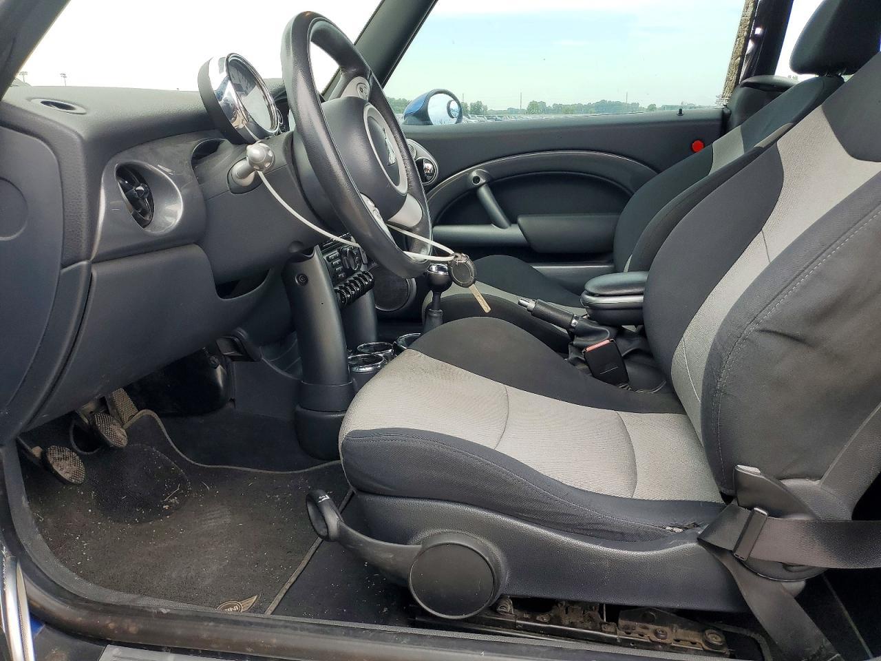 2008 Mini Cooper - Image 7