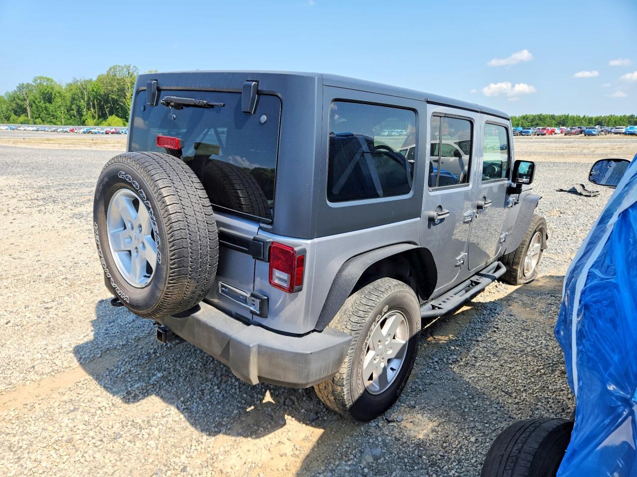 2018 Jeep Wrangler Unlimited Sport - Image 3