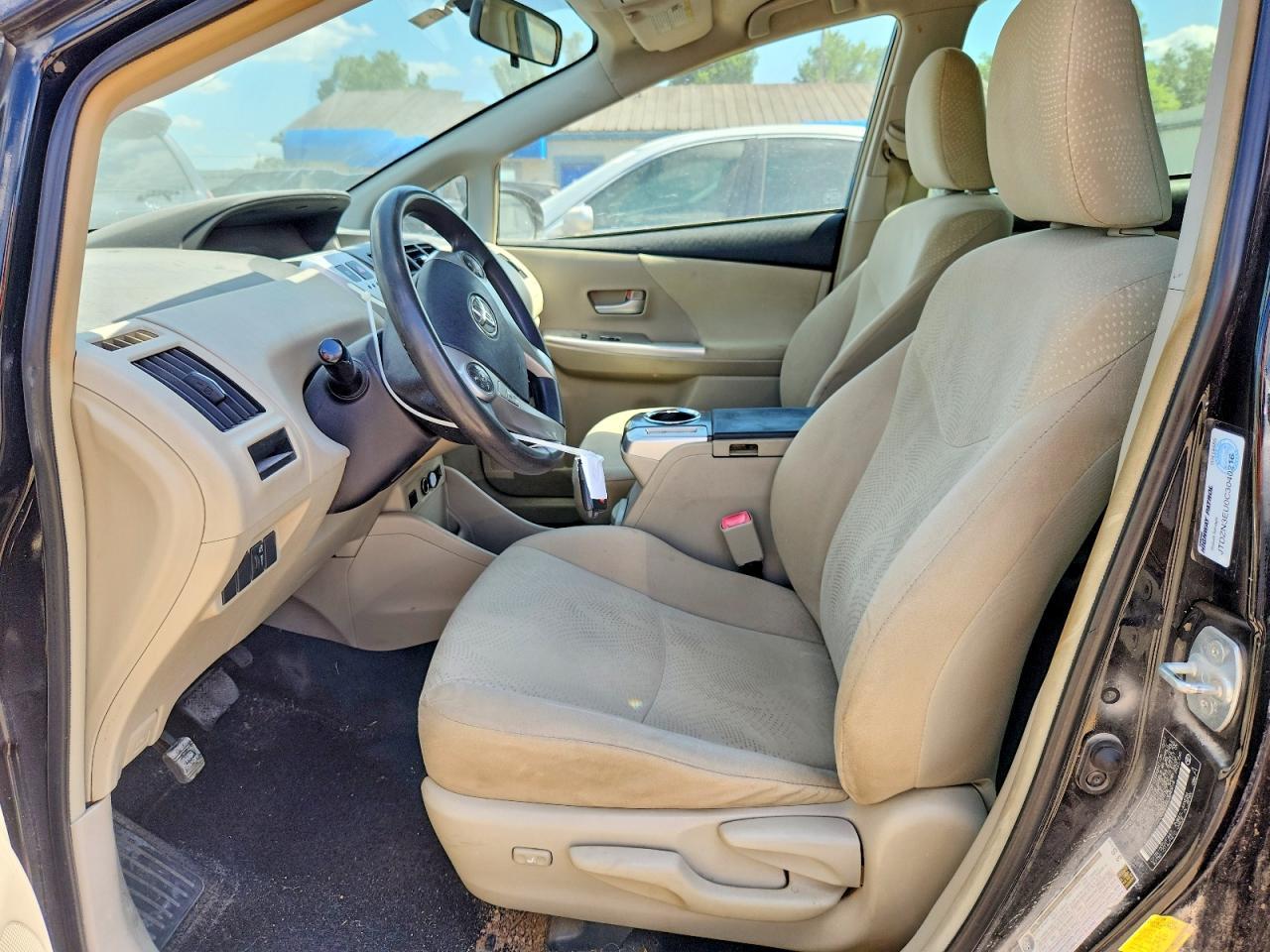 2012 Toyota Prius V Two - Фото 7